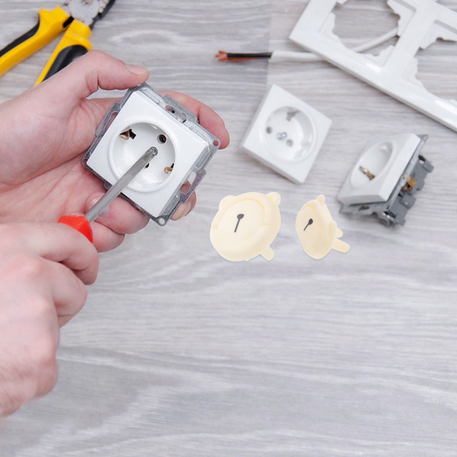 10 個の安全コンセントカバーベビープルーフチャイルドプルー - Outlet Cover Childproof のレビューと価格