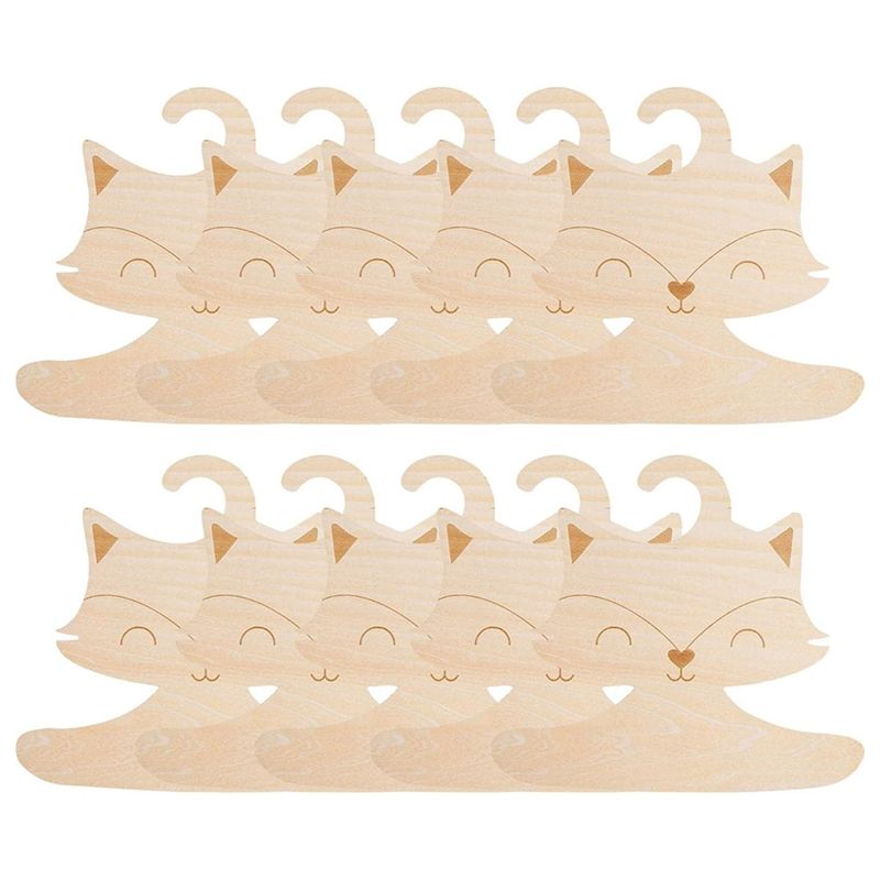 [N84R] ベビー服ハンガー - 保育園用木製ベビーハンガ - Baby Nursery Hangers のレビューと価格