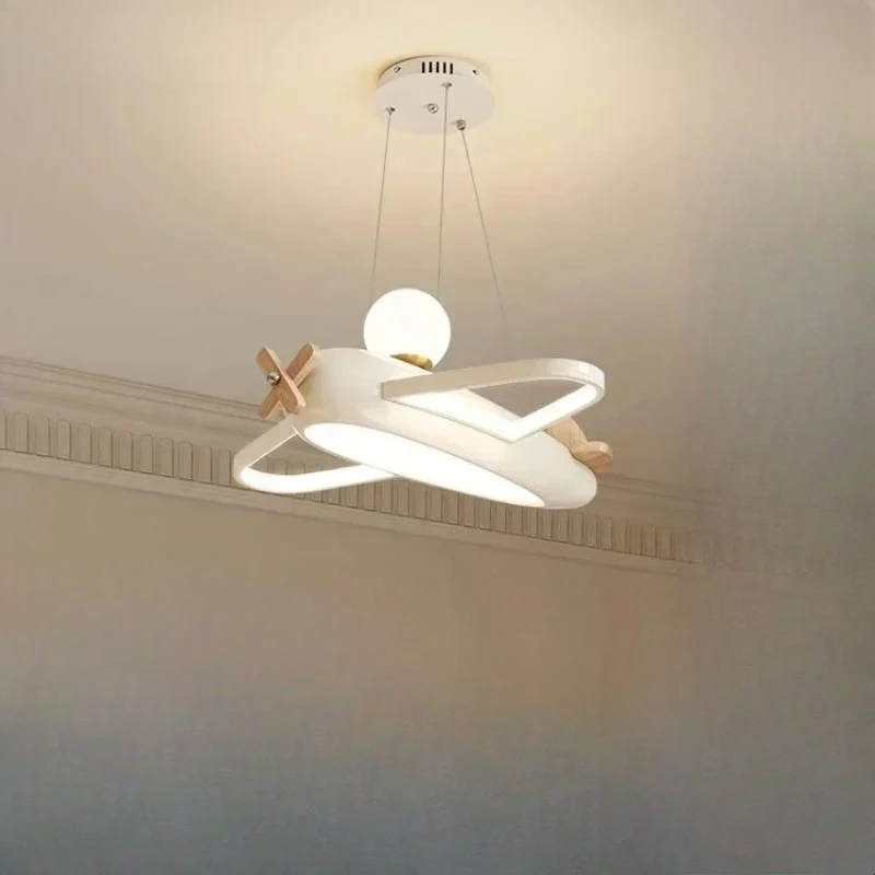 北欧飛行機ランプモダンな子供部屋シャンデリア LED シンプ - Baby Nursery Knobs のレビューと価格
