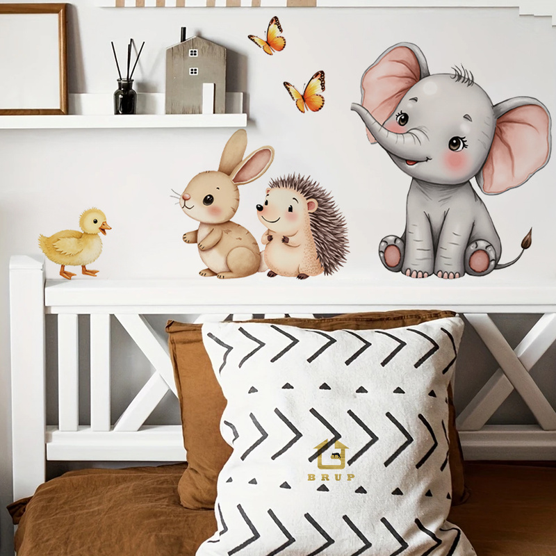 漫画の動物の壁ステッカー - 象バニーハリネズミ保育園デカー - Baby Nursery Wall Decor のレビューと価格